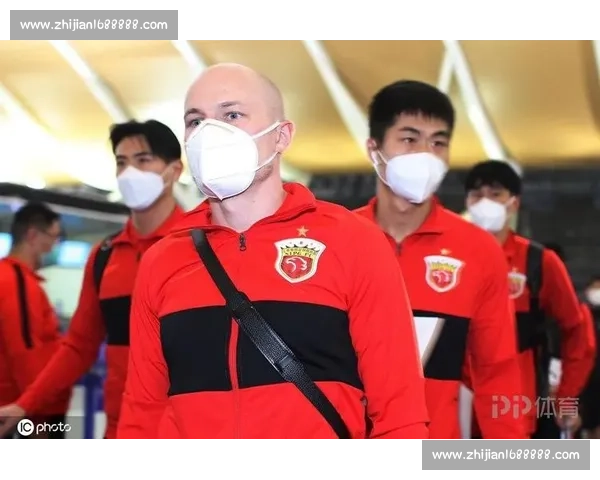 悉尼vs上海上港实时对决焦点战况全程追踪前瞻球迷必看激烈瞬间解析 悉尼vs上海上港实时对决焦点战况全程追踪前瞻球迷必看激烈瞬间解析